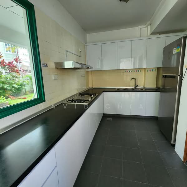 Beechwood Grove, Beechwood Grove, 6 Bedrooms, 7,500 sqft, Bungalow House For Sale, by David Chia, 500164560 - Kitchen - PropertyGuru.com.sg