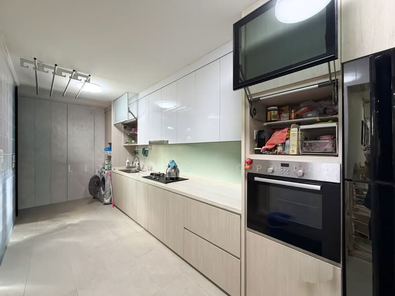 683B Choa Chu Kang Crescent, 683B Choa Chu Kang Crescent, 3 Bedrooms, 1,184 sqft, HDB Flat For Sale, by Lin Jing Sophia, 500164562 - Kitchen - PropertyGuru.com.sg