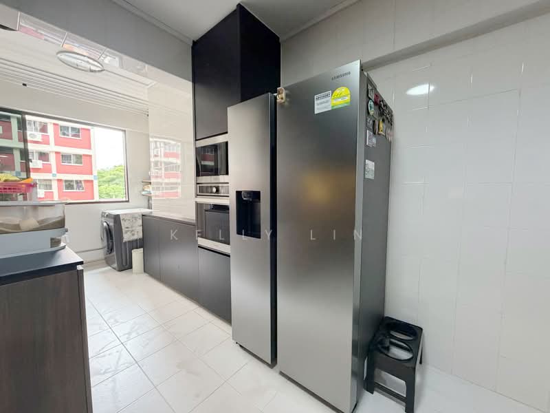 225 Bishan Street 23, 225 Bishan Street 23, 2 Bedrooms, 1,130 sqft, HDB Flat For Sale, by Kelly Lin, 500164563 - Kitchen - PropertyGuru.com.sg