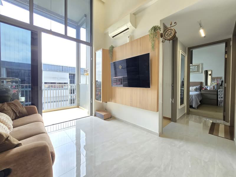 The Florence Residences, 99 Hougang Avenue 2, 2 Bedrooms, 764 sqft, Condominium For Sale, by Michelle Tan, 500164565 - Living Room - PropertyGuru.com.sg