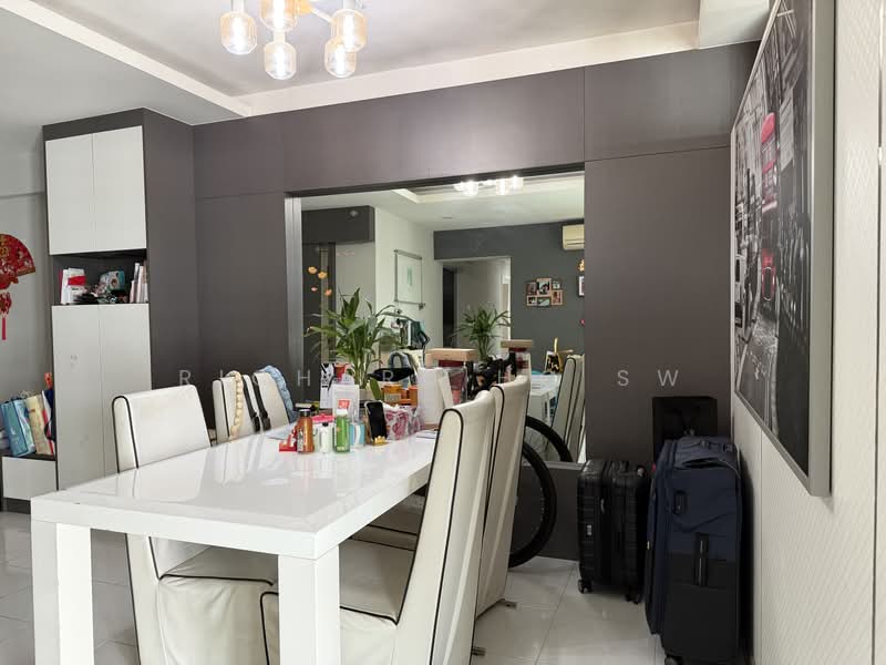 655 Senja Road, 655 Senja Road, 3 Bedrooms, 1,184 sqft, HDB Flat For Sale, by Richard Ho SW, 500164570 - Dining Room - PropertyGuru.com.sg