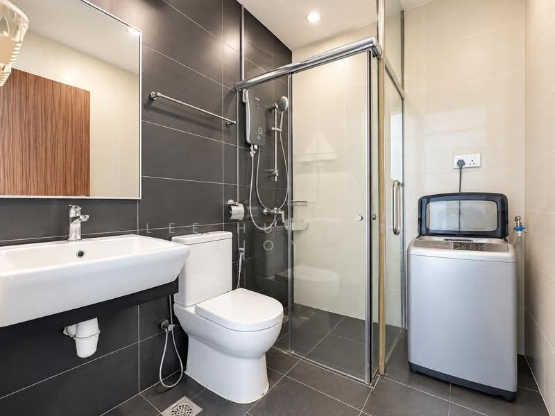 Suites @ East Coast, 171 Upper East Coast Road, East Coast / Marine Parade, Studio, 355 sqft, Condominium For Sale, by Lee Hui Jun (Joy), 500164573 - Bathroom - PropertyGuru.com.sg