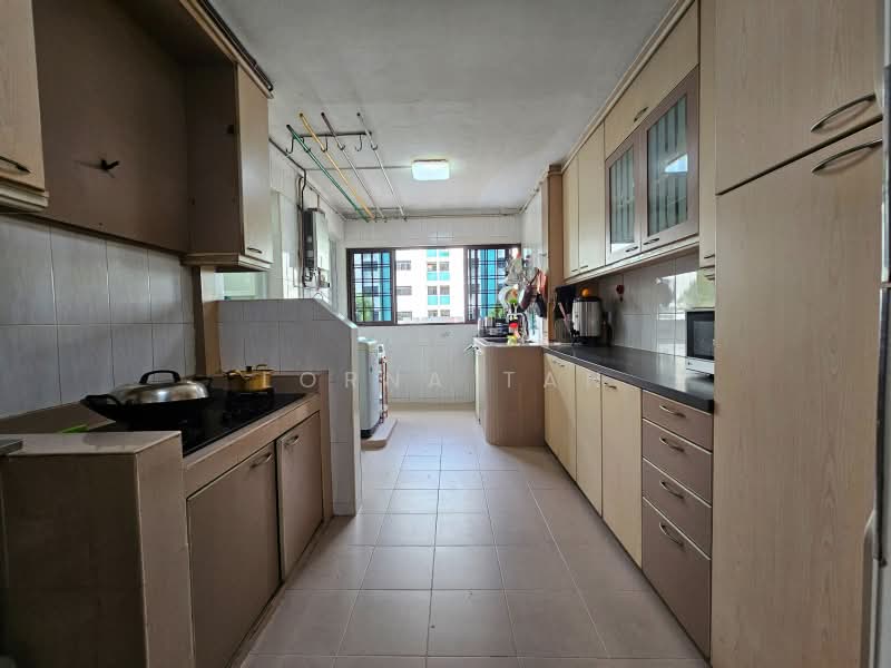 545 Bedok North Street 3, 545 Bedok North Street 3, 4 Bedrooms, 1,464 sqft, HDB Flat For Sale, by Lorna Tan, 500164579 - Kitchen - PropertyGuru.com.sg