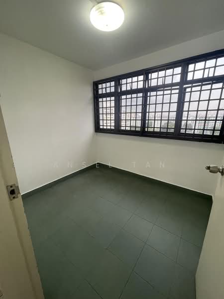 36 Chai Chee Avenue, 36 Chai Chee Avenue, 2 Bedrooms, 700 sqft, HDB Flat For Sale, by Ansel Tan, 500164581 - Utility Room - PropertyGuru.com.sg