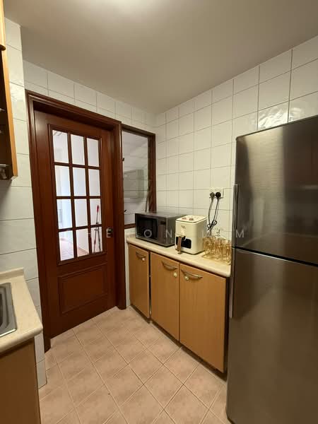 Tropical Spring, 25 Simei Street 4, Room Rental, 120 sqft, Condominium For Rent, by Pheron Lim, 500164583 - Kitchen - PropertyGuru.com.sg