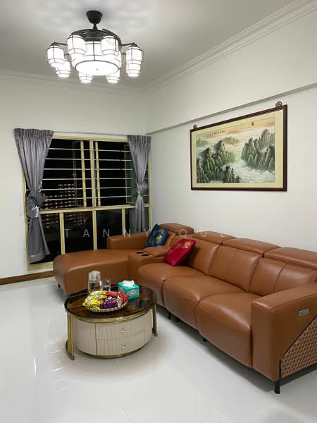 134 Edgedale Plains, 134 Edgedale Plains, 3 Bedrooms, 92 sqft, HDB Flat For Rent, by Tanny Quek, 500164584 - Living Room - PropertyGuru.com.sg