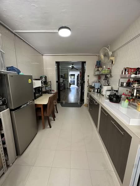 210 New Upper Changi Road, 210 New Upper Changi Road, 2 Bedrooms, 1,109 sqft, HDB Flat For Sale, by Cindy Leow, 500164594 - Kitchen - PropertyGuru.com.sg