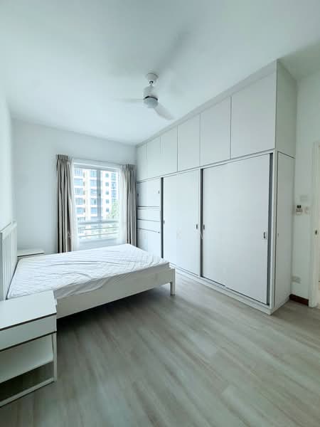 Parkshore, 201 Tanjong Rhu Road, 2 Bedrooms, 990 sqft, Condominium For Sale, by Alvin Kwan, 500164601 - Bedroom - PropertyGuru.com.sg