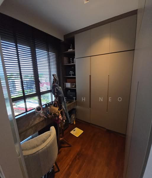 Sea Horizon, 1 Pasir Ris Rise, 4 Bedrooms, 1,335 sqft, Executive Condominium For Sale, by Kenneth Neo, 500164602 - Walk-in Wardrobe - PropertyGuru.com.sg