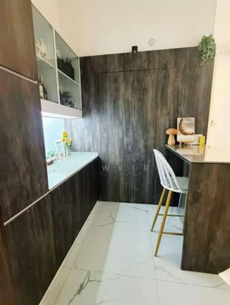 Wak Hassan Drive! Semi- detached, Wak Hassan Drive, 5 Bedrooms, 4,300 sqft, Semi-Detached House For Sale, by Xu Weiru, 500164610 - Kitchen - PropertyGuru.com.sg