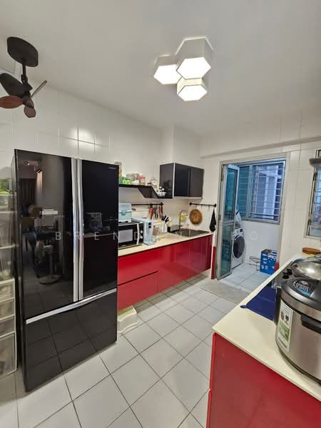 615C Edgefield Plains, , 3 Bedrooms, 990 sqft, HDB Flat For Sale, by Brendan Yeo, 500164615 - Kitchen - PropertyGuru.com.sg