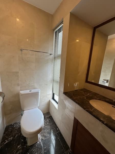 Villa Delle Rose, Taman Nakhoda, 3 Bedrooms, 2,810 sqft, Condominium For Rent, by Ray Lim, 500164616 - Bathroom - PropertyGuru.com.sg