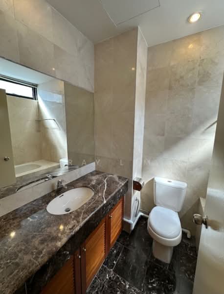 Villa Delle Rose, Taman Nakhoda, 3 Bedrooms, 2,810 sqft, Condominium For Rent, by Ray Lim, 500164616 - Bathroom - PropertyGuru.com.sg