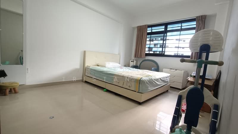 506A Wellington Circle, 506A Wellington Circle, 4 Bedrooms, 1,400 sqft, HDB Flat For Sale, by Tristan Liu, 500164617 - Bedroom - PropertyGuru.com.sg