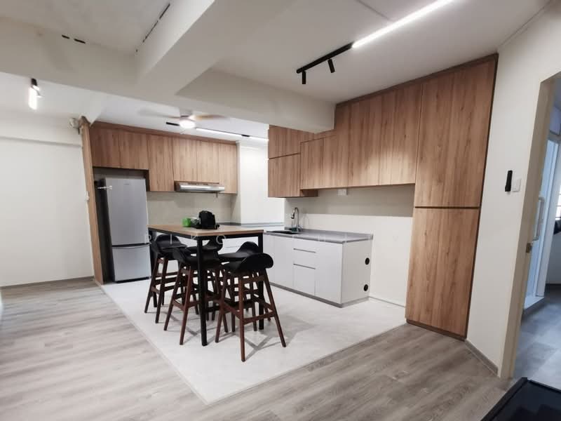 531 Serangoon North Avenue 4, 531 Serangoon North Avenue 4, Room Rental, 220 sqft, HDB Flat For Rent, by Riko Ashley, 500164625 - Kitchen - PropertyGuru.com.sg