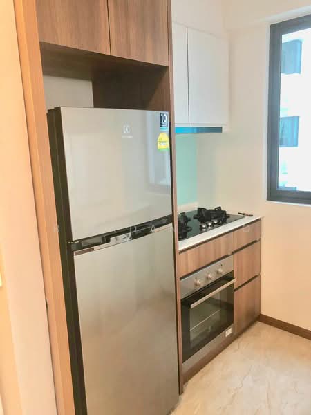 Kingsford Waterbay, 68 Upper Serangoon View, 3 Bedrooms, 1,023 sqft, Condominium For Sale, by Brendan Yeo, 500164627 - Kitchen - PropertyGuru.com.sg