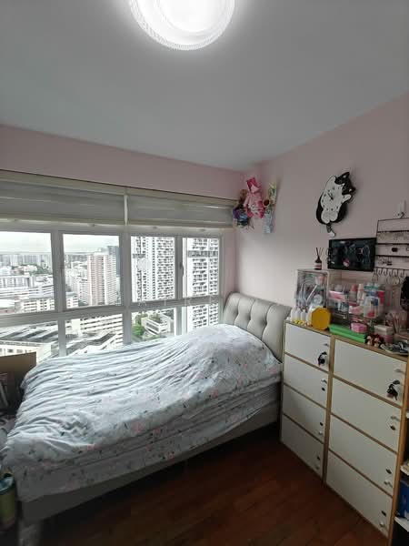 113A McNair Towers, 113A Mcnair Road, 3 Bedrooms, 1,001 sqft, HDB Flat For Sale, by Claire Tay, 500164628 - Bedroom - PropertyGuru.com.sg