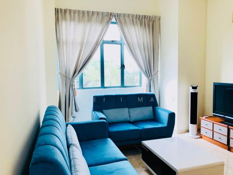 Tanglin Regency, 381 Tanglin Road, 2 Bedrooms, 851 sqft, Condominium For Sale, by Vu Mei I Mary, 500164629 - Living Room - PropertyGuru.com.sg
