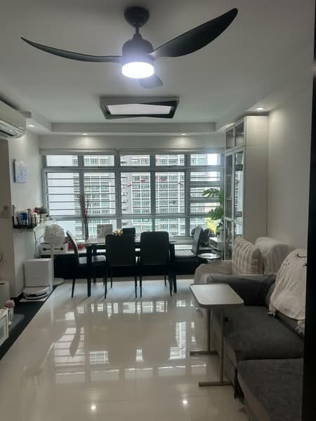 27 Ghim Moh Link, 27 Ghim Moh Link, 3 Bedrooms, 936 sqft, HDB Flat For Sale, by Nora Seah, 500164636 - Living Room - PropertyGuru.com.sg
