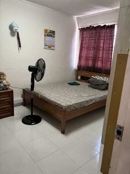 165 Stirling Road, 165 Stirling Road, 2 Bedrooms, 600 sqft, HDB Flat For Rent, by Lis Low, 500164637 - Bedroom - PropertyGuru.com.sg