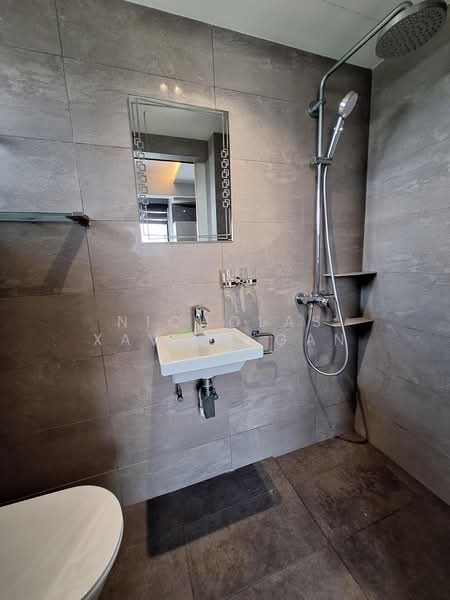 Amber Point, 1 Amber Road, 3 Bedrooms, 1,690 sqft, Condominium For Rent, by Nicholas Xavier Gan, 500164641 - Bathroom - PropertyGuru.com.sg