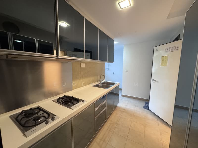 CityVista Residences, 21 Peck Hay Road, 3 Bedrooms, 2,121 sqft, Apartment For Rent, by Eugene Lum, 500164644 - Kitchen - PropertyGuru.com.sg