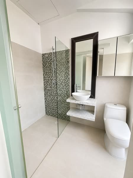 Katong/ Joo Chiat/ East Coast Road, , 3 Bedrooms, 3,500 sqft, Terraced House For Sale, by Stacy Tan, 500164647 - Bathroom - PropertyGuru.com.sg