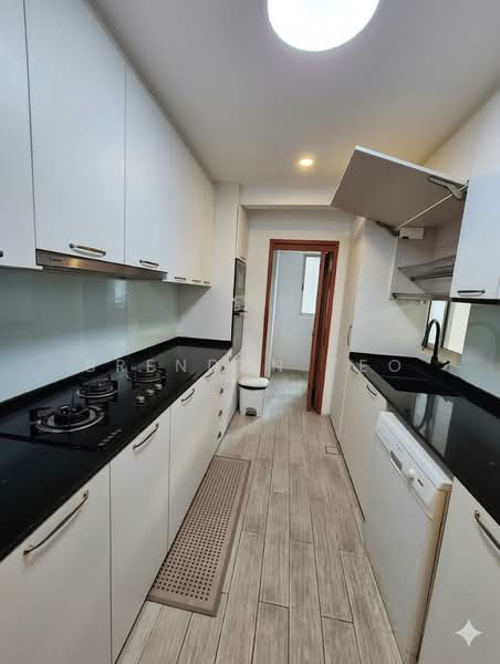 Costa Del Sol, 80 Bayshore Road, 3 Bedrooms, 1,227 sqft, Condominium For Sale, by Brendan Yeo, 500164651 - Kitchen - PropertyGuru.com.sg