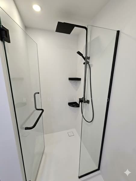 Costa Del Sol, 80 Bayshore Road, 3 Bedrooms, 1,227 sqft, Condominium For Sale, by Brendan Yeo, 500164651 - Bathroom - PropertyGuru.com.sg