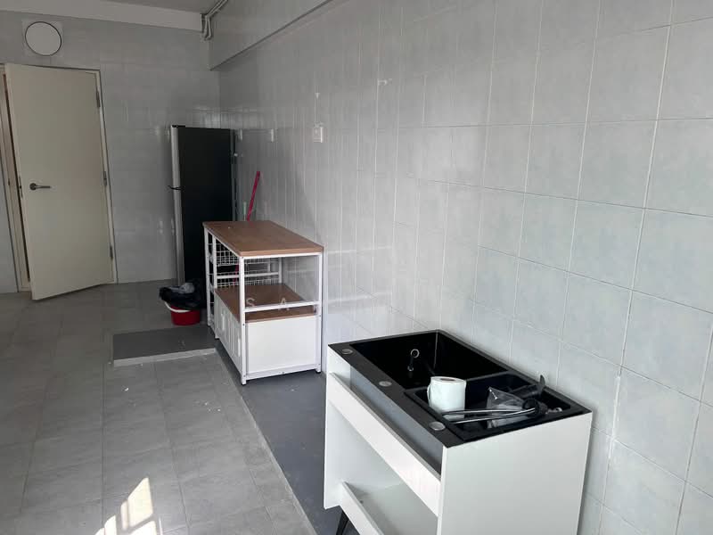276C Jurong West Street 25, 276C Jurong West Street 25, Room Rental, 200 sqft, HDB Flat For Rent, by Sam Lee, 500164655 - Kitchen - PropertyGuru.com.sg