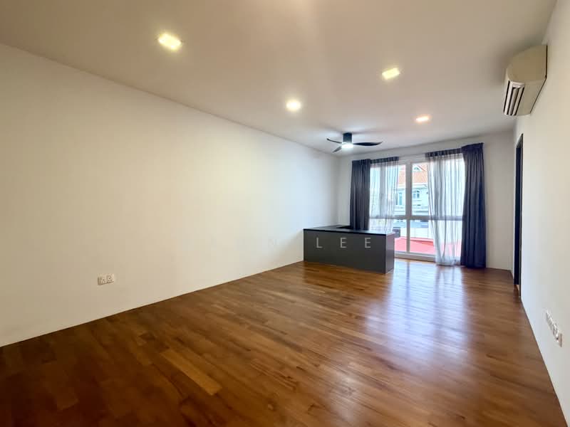Jalan kelulut, Jalan Kelutlut, 7 Bedrooms, 6,500 sqft, Semi-Detached House For Sale, by Dawn Lee, 500164660 - Common Room - PropertyGuru.com.sg