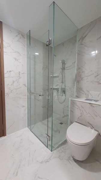 Parc Botannia, 10 Fernvale Street, 1 Bedroom, 520 sqft, Condominium For Rent, by Latifah A Samad, 500164664 - Bathroom - PropertyGuru.com.sg