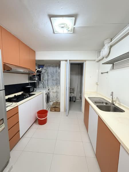 102 Spottiswoode Park Road, 102 Spottiswoode Park Road, Room Rental, 150 sqft, Apartment For Rent, by Li Xinghua, 500164669 - Kitchen - PropertyGuru.com.sg
