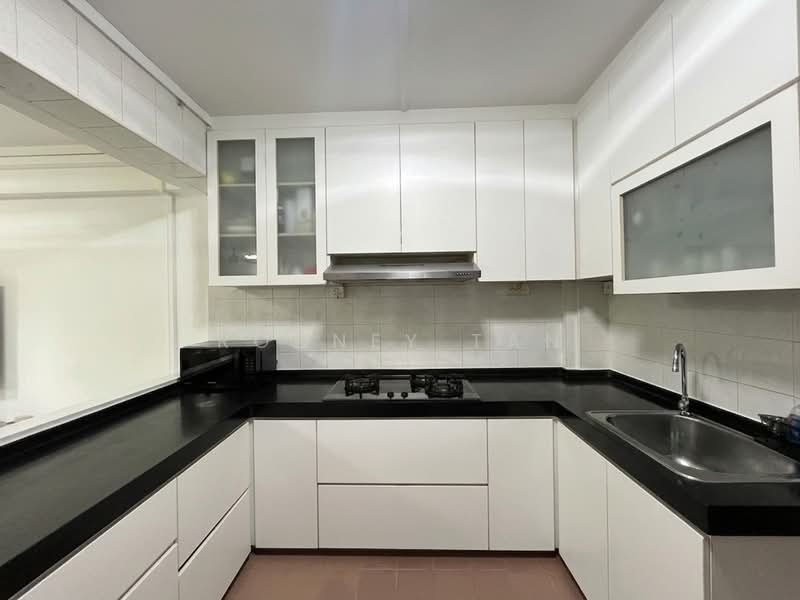 625 Choa Chu Kang Street 62, 625 Choa Chu Kang Street 62, 3 Bedrooms, 1,076 sqft, HDB Flat For Sale, by Rodney Tan, 500164710 - Kitchen - PropertyGuru.com.sg