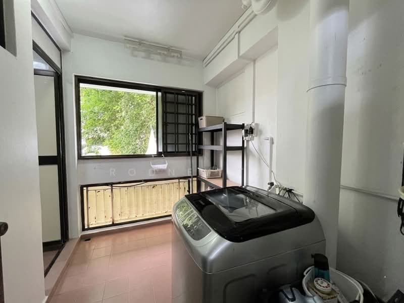 625 Choa Chu Kang Street 62, 625 Choa Chu Kang Street 62, 3 Bedrooms, 1,076 sqft, HDB Flat For Sale, by Rodney Tan, 500164710 - Service Yard - PropertyGuru.com.sg