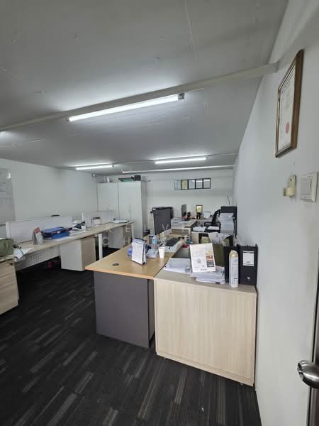 Pioneer Centre, 1 Soon Lee Street, 1,894 sqft, Factory / Workshop (B2) For Sale, by Kelvin Chiang, 500164711 - Interior - CommercialGuru.com.sg