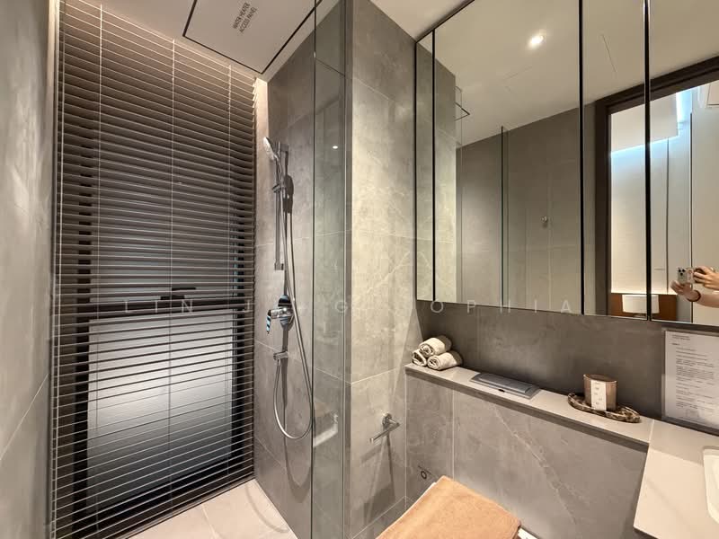 Canberra Crescent Residences, 51 Canberra Crescent, 4 Bedrooms, 1,216 sqft, Condominium For Sale, by Lin Jing Sophia, 500164715 - Bathroom - PropertyGuru.com.sg