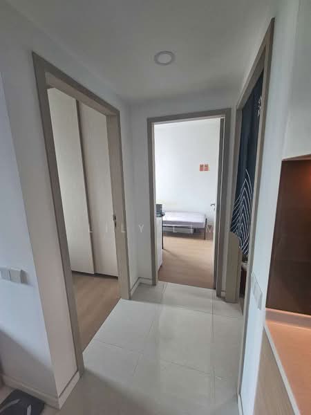 Treasure at Tampines, 5 Tampines Lane, 2 Bedrooms, 592 sqft, Condominium For Rent, by Lily Lim, 500164720 - Corridor - PropertyGuru.com.sg