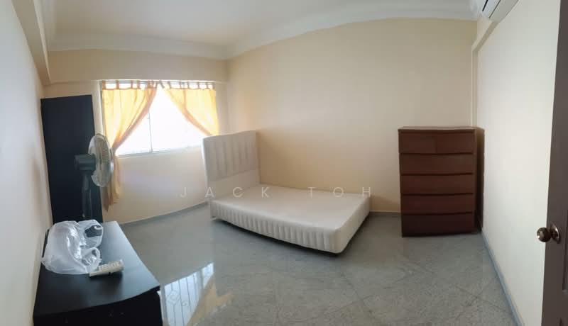 164 Bukit Batok Street 11, 164 Bukit Batok Street 11, 2 Bedrooms, 700 sqft, HDB Flat For Rent, by Jack Toh, 500164721 - Bedroom - PropertyGuru.com.sg