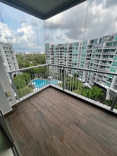 Ripple Bay, 4 Pasir Ris Link, 2 Bedrooms, 786 sqft, Condominium For Rent, by Ong Wendy, 500164725 - Balcony - PropertyGuru.com.sg