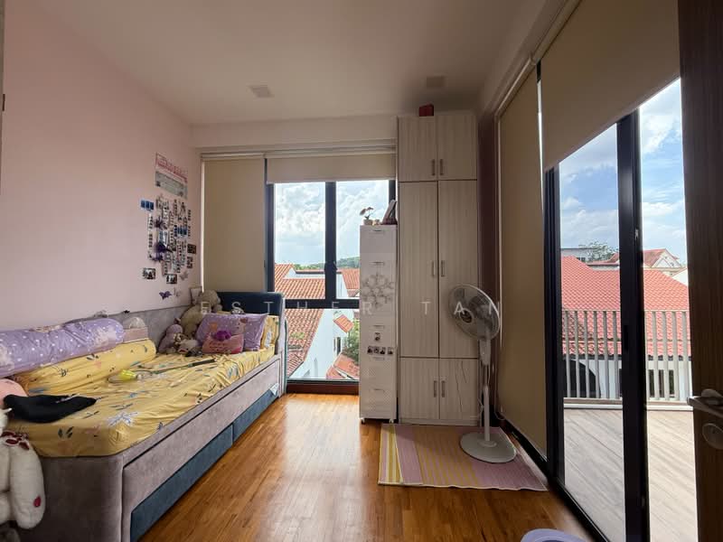 Alana, Sunrise Terrace, 4 Bedrooms, 3,057 sqft, Terraced House For Sale, by Esther Tan, 500164732 - Bedroom - PropertyGuru.com.sg