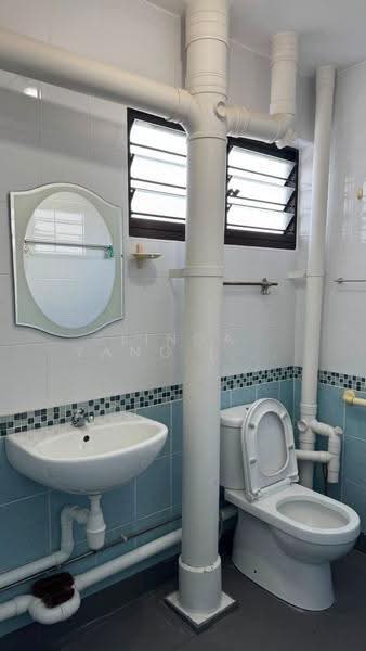 601 Bedok Reservoir Road, 601 Bedok Reservoir Road, Bedok / Upper East Coast, Room Rental, 100 sqft, HDB Flat For Rent, by Linda Yang (杨凌云), 500164740 - Bathroom - PropertyGuru.com.sg