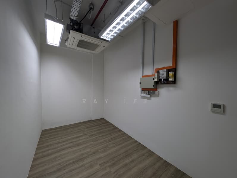 Pavilion Square, 345 Geylang Road, 108 sqft, Mall Shop For Rent, by Ray Lee, 500164741 - Interior - CommercialGuru.com.sg