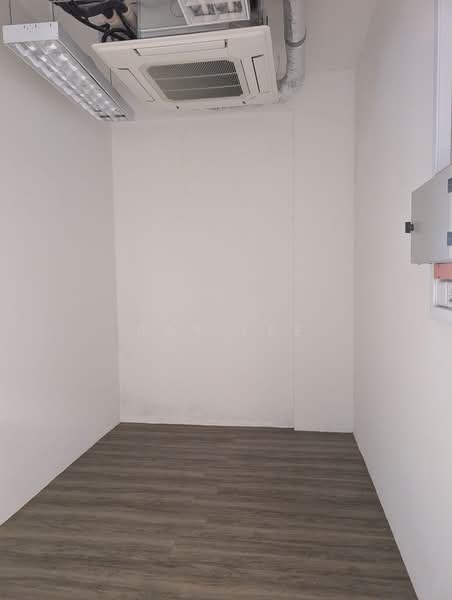 Pavilion Square, 345 Geylang Road, 108 sqft, Mall Shop For Rent, by Ray Lee, 500164741 - Interior - CommercialGuru.com.sg