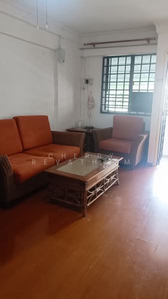 120 Potong Pasir Avenue 1, 120 Potong Pasir Avenue 1, 2 Bedrooms, 742 sqft, HDB Flat For Rent, by Cherry Revathi M, 500164753 - Living Room - PropertyGuru.com.sg