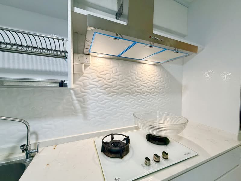 693 Hougang Street 61, 693 Hougang Street 61, 3 Bedrooms, 915 sqft, HDB Flat For Sale, by Aszri ERA, 500164762 - Kitchen - PropertyGuru.com.sg