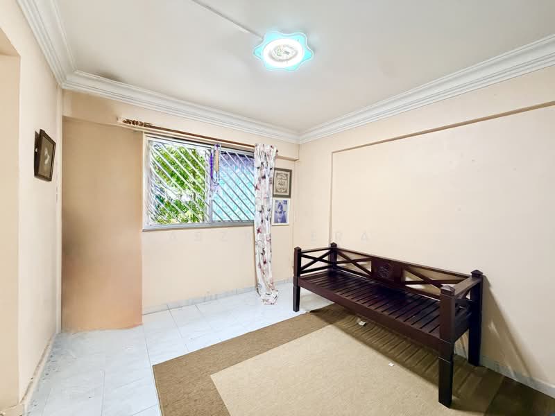 693 Hougang Street 61, 693 Hougang Street 61, 3 Bedrooms, 915 sqft, HDB Flat For Sale, by Aszri ERA, 500164762 - Interior - PropertyGuru.com.sg