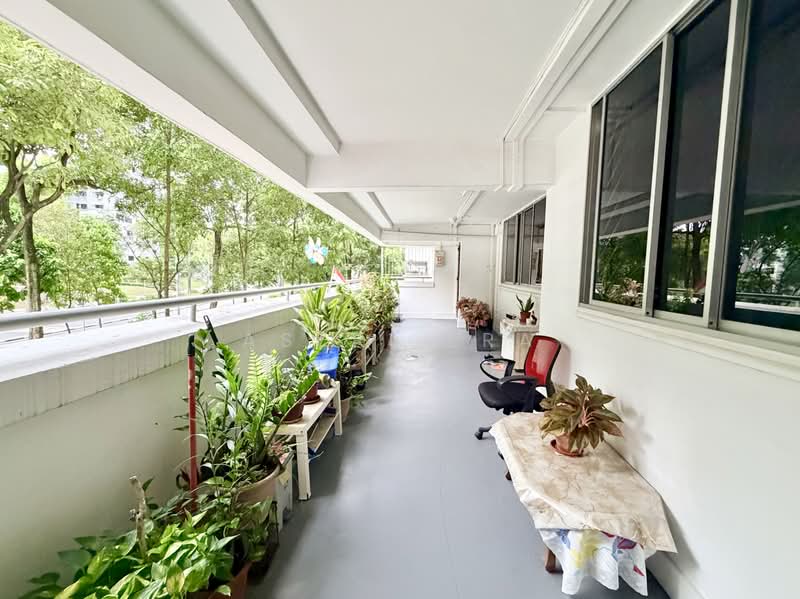 693 Hougang Street 61, 693 Hougang Street 61, 3 Bedrooms, 915 sqft, HDB Flat For Sale, by Aszri ERA, 500164762 - Balcony - PropertyGuru.com.sg