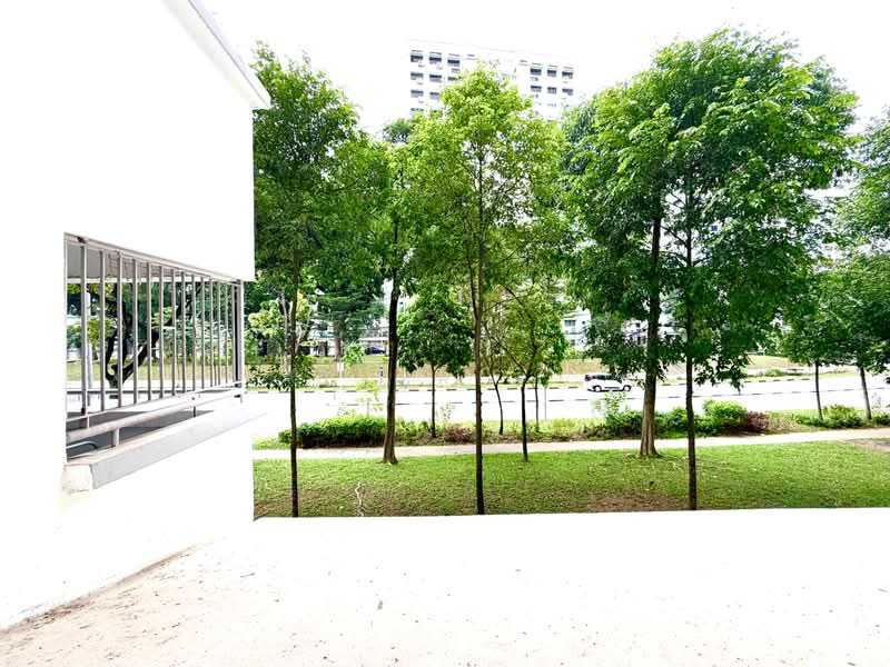 693 Hougang Street 61, 693 Hougang Street 61, 3 Bedrooms, 915 sqft, HDB Flat For Sale, by Aszri ., 500164762 - Exterior - PropertyGuru.com.sg