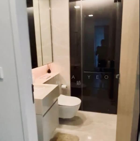 Amber Park, 16 Amber Gardens, 2 Bedrooms, 743 sqft, Condominium For Rent, by Anthea Yeo 杨丽娇, 500164767 - Bathroom - PropertyGuru.com.sg